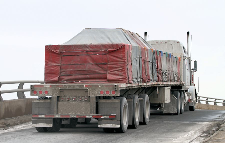 camion con lona